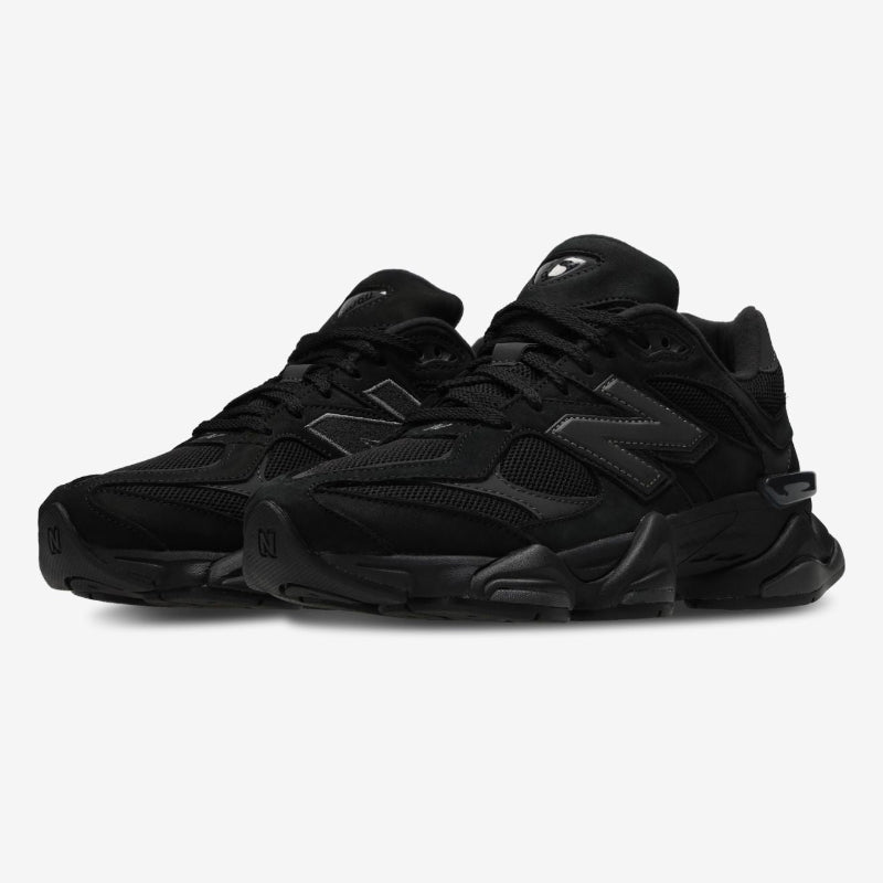 NB 9060 Black Cat