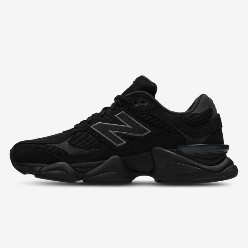 NB 9060 Black Cat