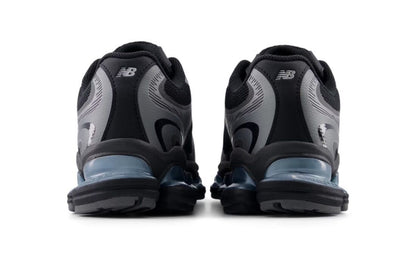 NB Abzorb 2000 Black Grey