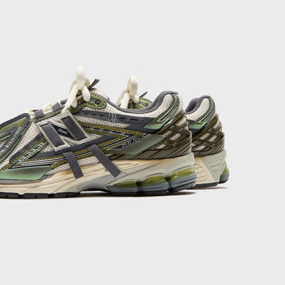 NB 1906 A "Olive Juice"