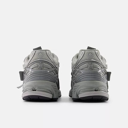 NB 1906 A "Silver Metallic"